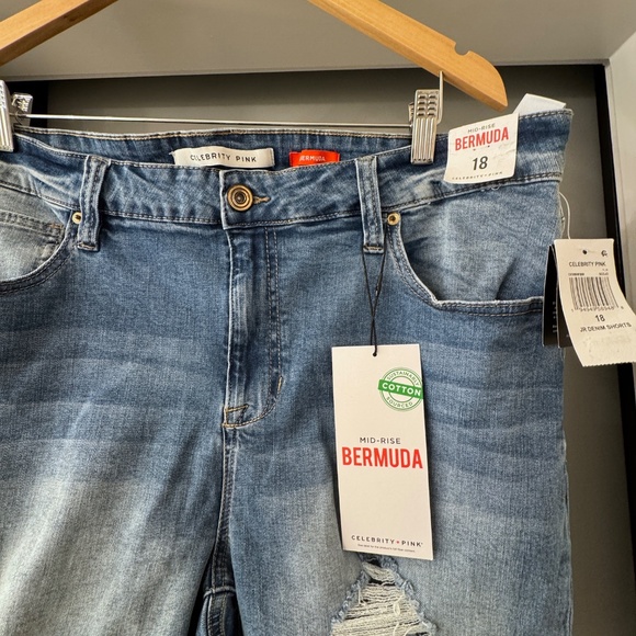 Nordstrom Denim Shorts Celebrity Pink Mid-Rise Bermuda Size 18 NWT - Picture 2 of 3